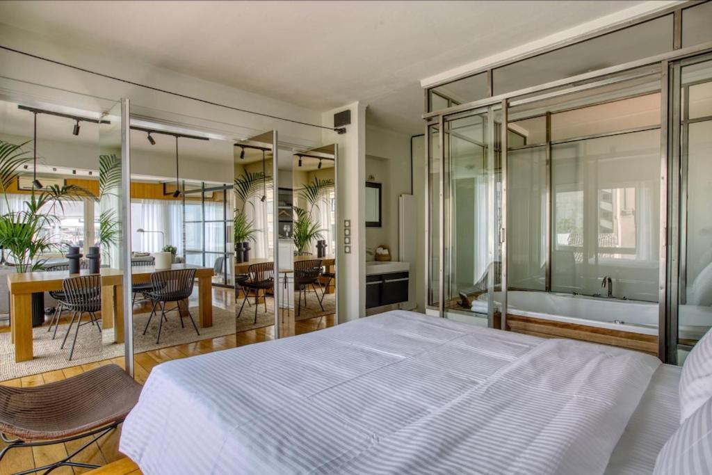 Sunny Luxury Loft,Stunning Acropolis View, Jacuzzi Apartment Атина Екстериор снимка