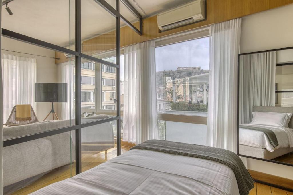 Sunny Luxury Loft,Stunning Acropolis View, Jacuzzi Apartment Атина Екстериор снимка