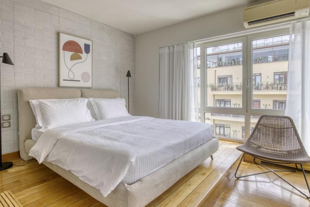 Sunny Luxury Loft,Stunning Acropolis View, Jacuzzi Apartment Атина Екстериор снимка